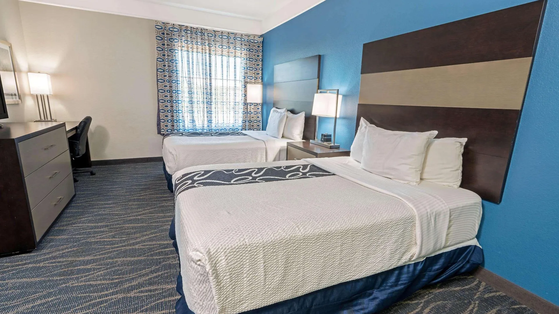 *** Hotel La Quinta By Wyndham Phoenix I-10 West United States