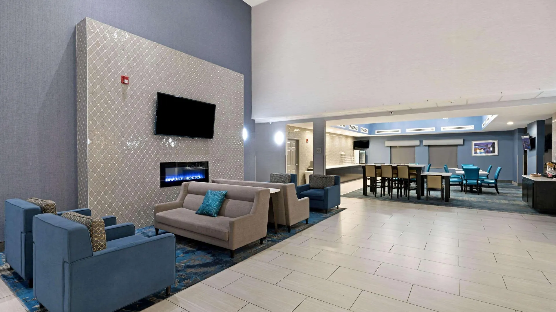 La Quinta By Wyndham Phoenix I-10 West