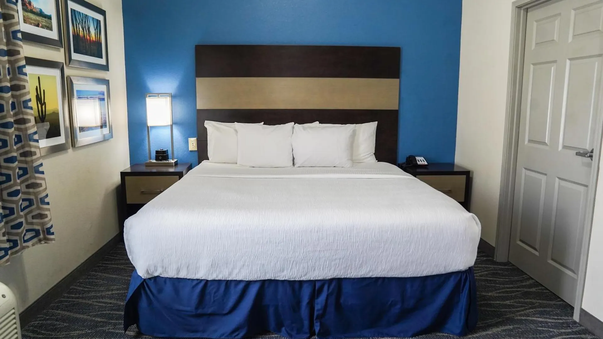 La Quinta By Wyndham Phoenix I-10 West