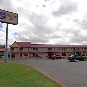 Knights At N Black Canyon Hwy Motel
